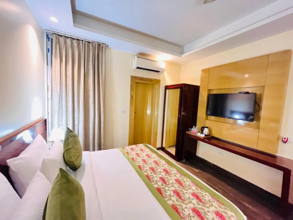 Treebo Hotel Banz