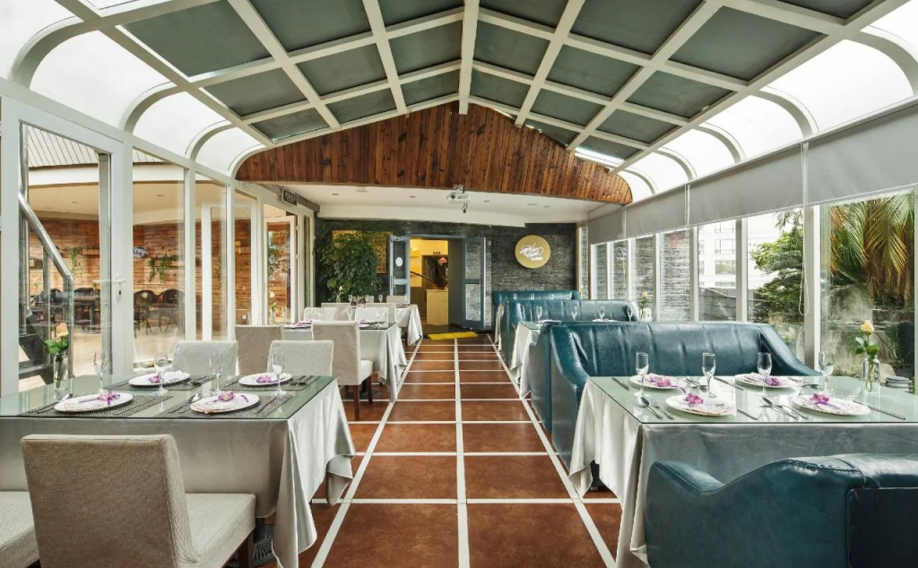Ehwesda Hotel