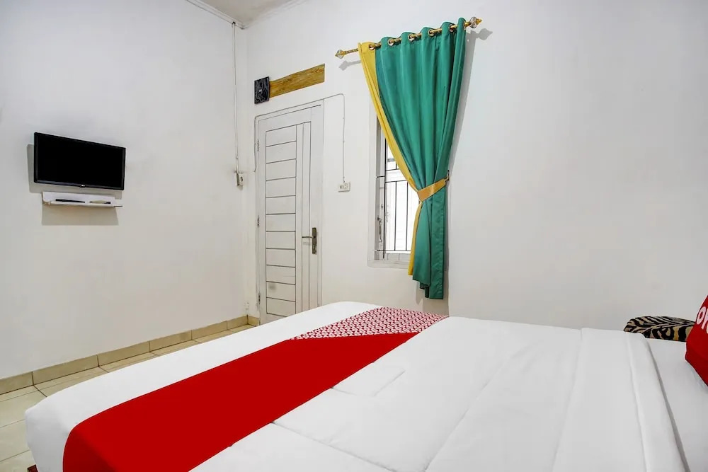 RedDoorz near UBL Lampung