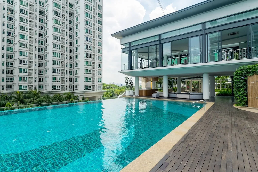 V Residence1 by Plush