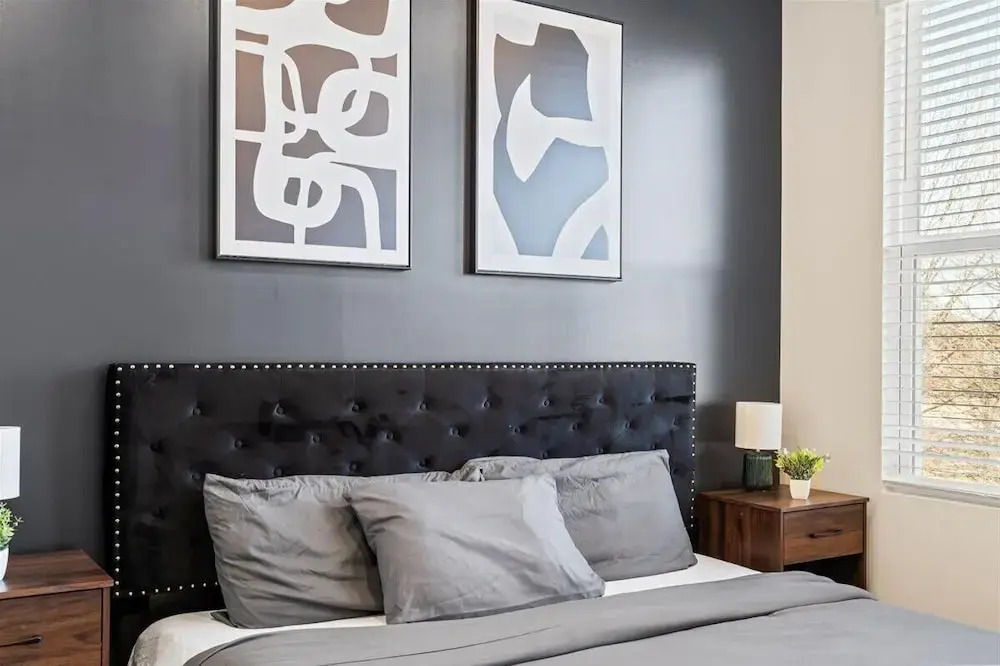 Luxe King 4BR Townhouse with Rooftop in Uptown CLT