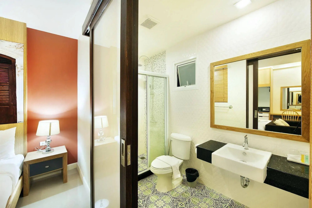 Ratana Hotel Rassada, PHUKET TOWN- SHA Extra Plus