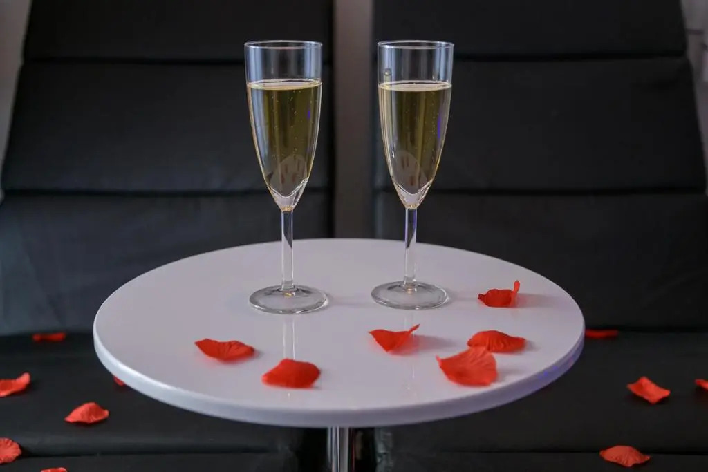 Love Room - Suite romantique avec spa privatif