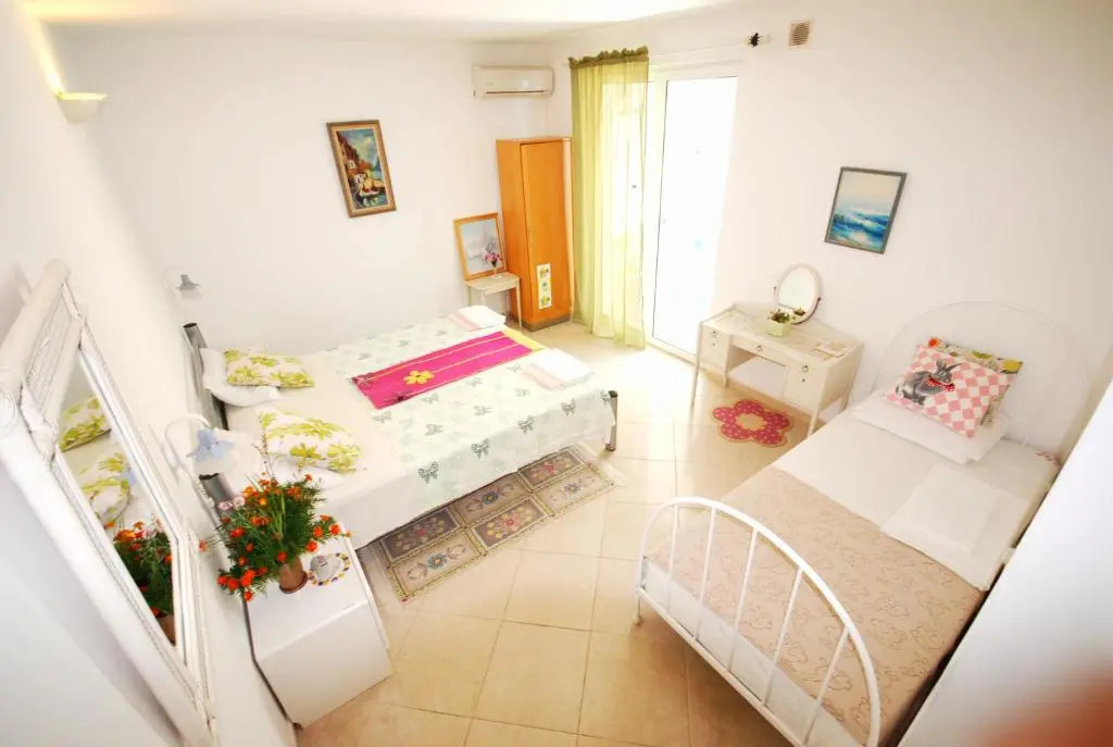 Jaz Apartments