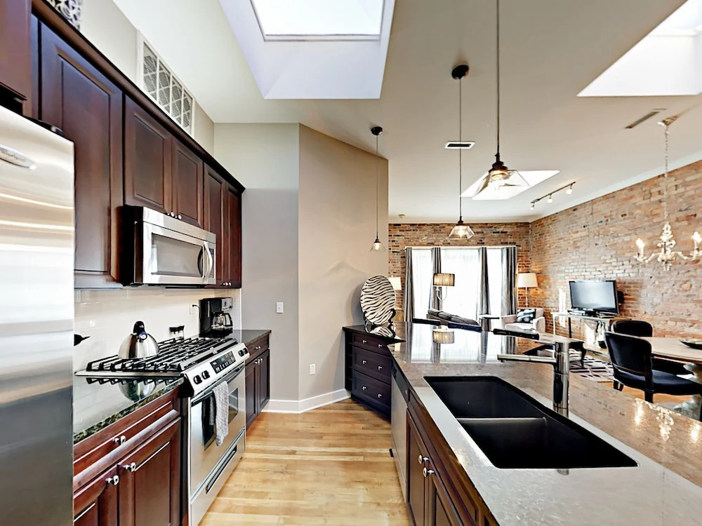 Church Street #201 - 1 Br Apts