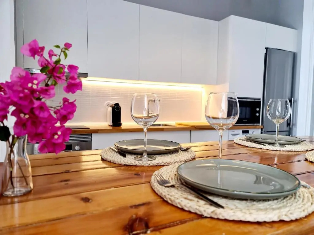 Casa Lara by HnM
