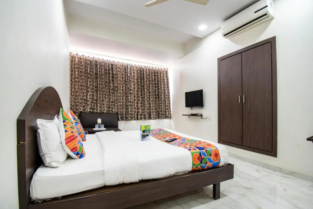 Hotel Sahara Inn