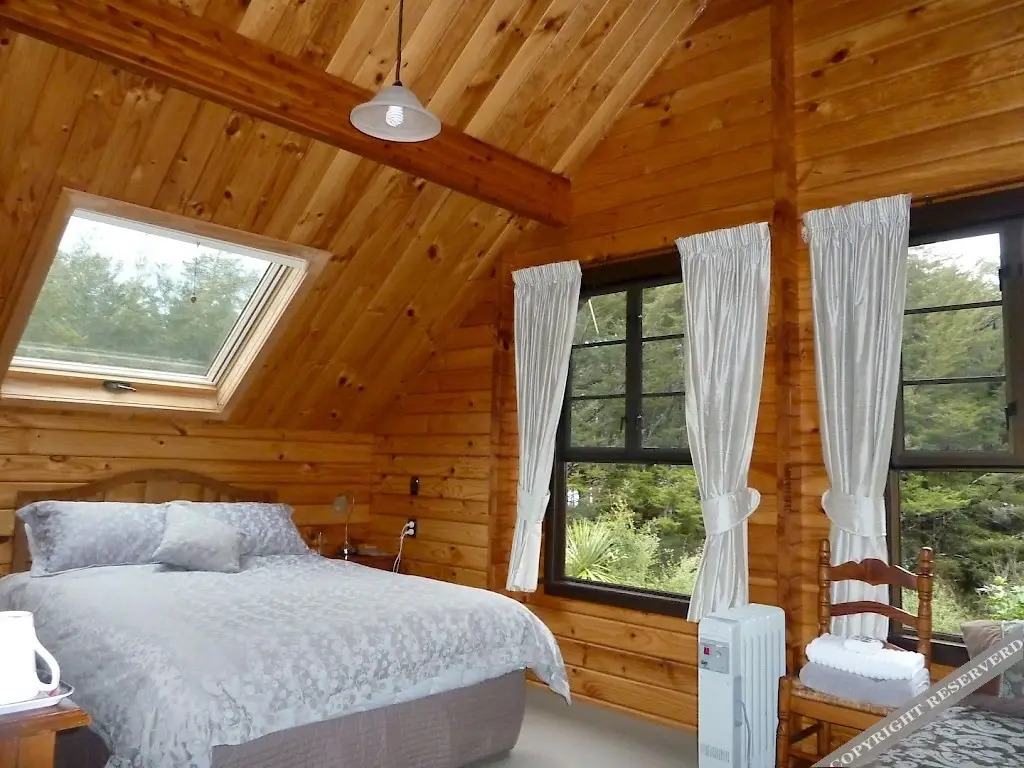 St Arnaud House