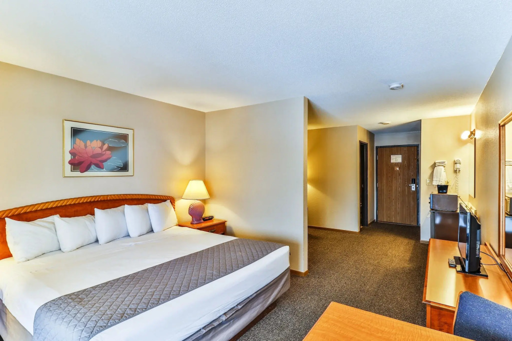 Polynesian Hotel & Suites Wisconsin Dells/Lake Delton