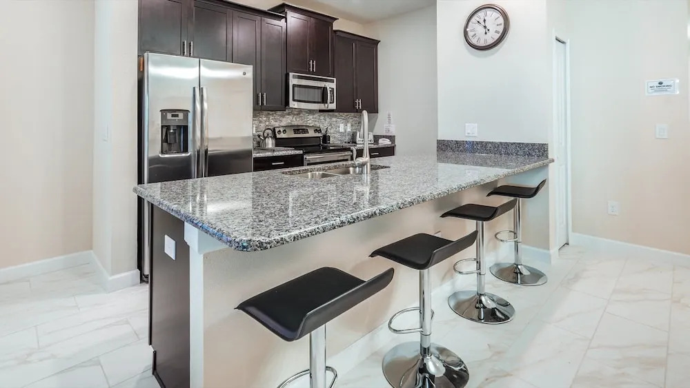 Storey Lake Resort Vacation Townhome - Includes Resort Clubhouse 0753