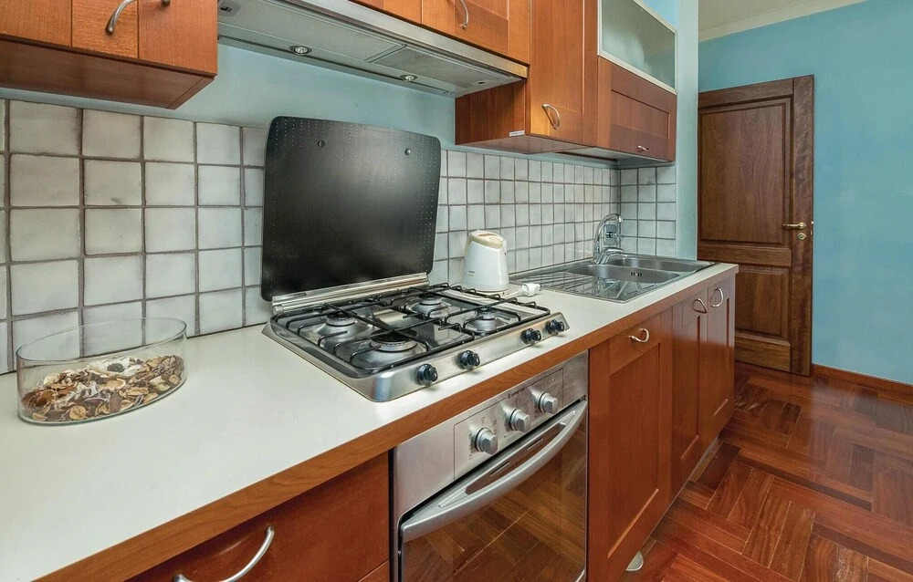 Beautiful Home in Lecce LE With Wifi and 2 Bedrooms