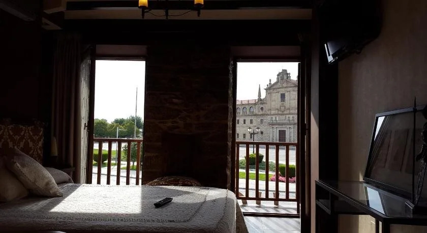Hostal Medievo