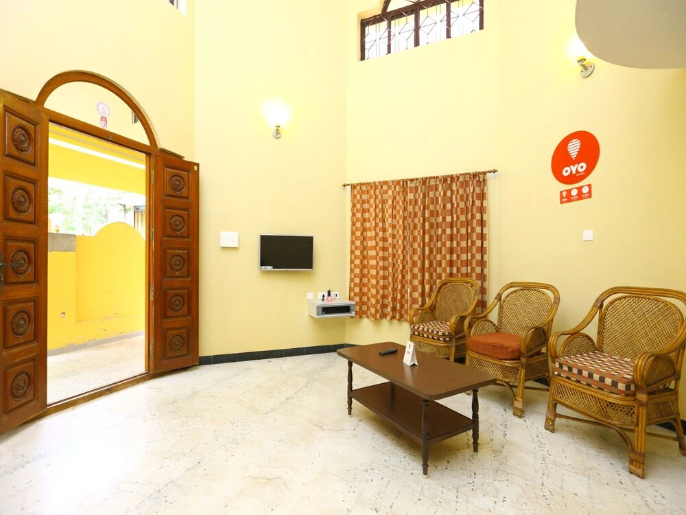 OYO 9833 Home 3BHK Reddiyarpalayam