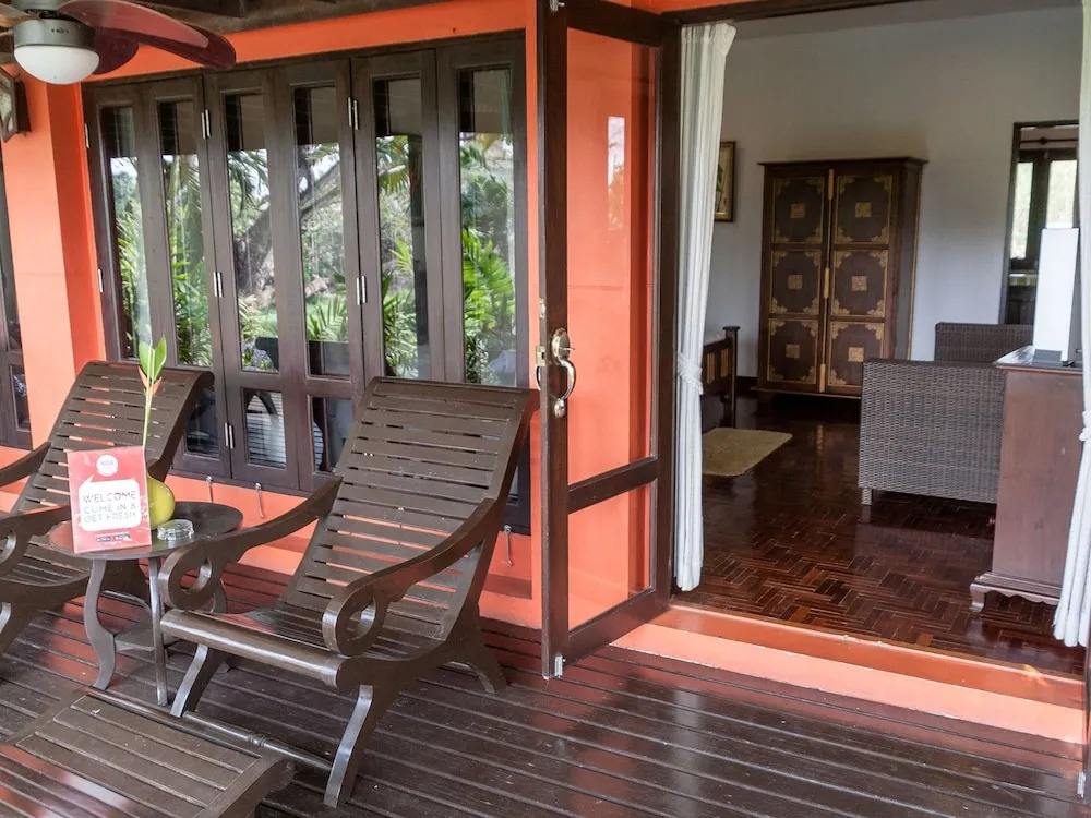 NIDA Rooms Tha Pae 2 Golden Gate