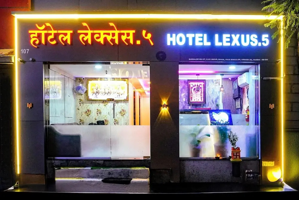 Fabhotel Lexus.5