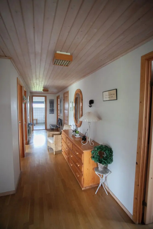 4 Br House / Capital / Cheerful /Nature
