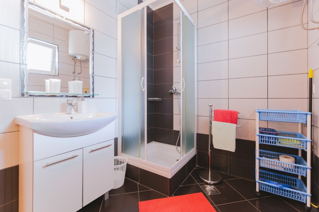 Apartment Mari - sea view apartments: A1 Borna Nemira, Riviera Omis