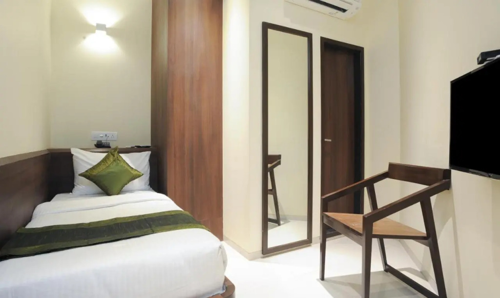 Treebo Balaji Residency, Kolhapur