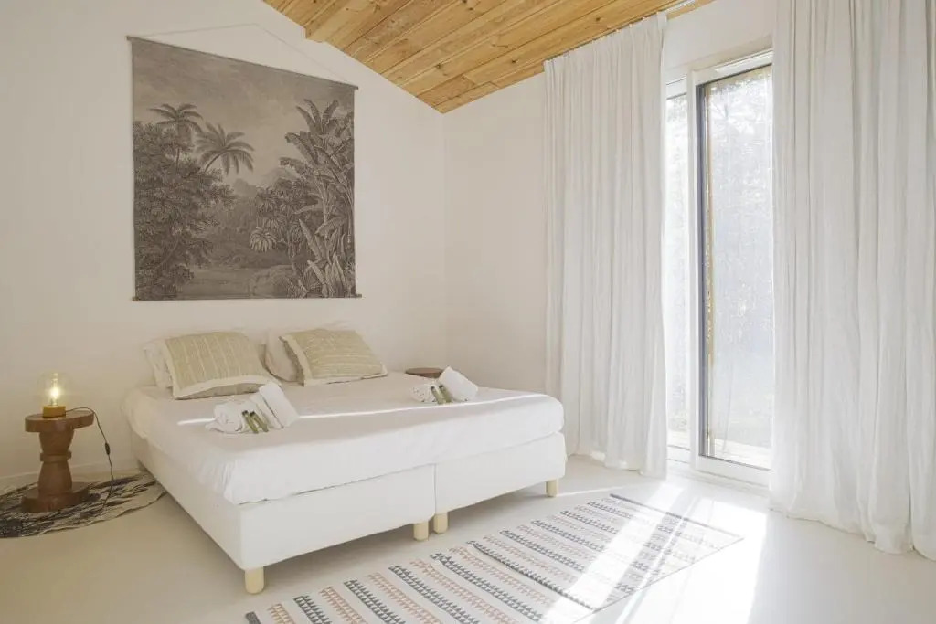Large and bright house with pool in the middle of nature in Orx - Welkeys