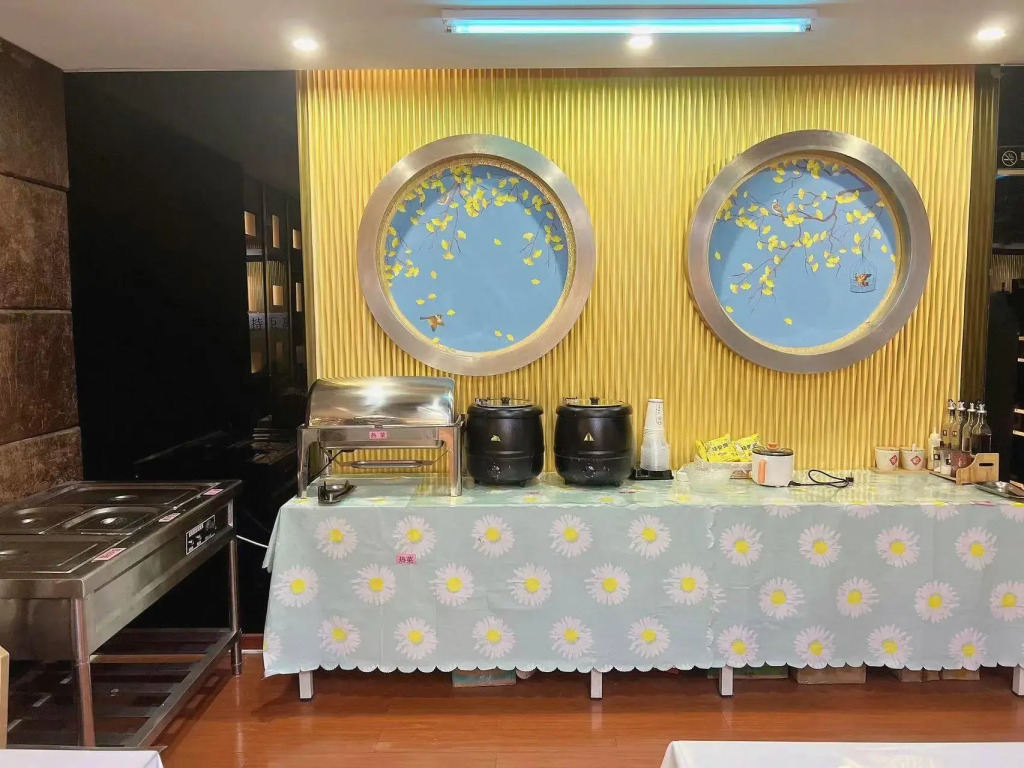 GreenTree Inn LangFang GuanGYAng District High-speed Railway Station Business Hotel