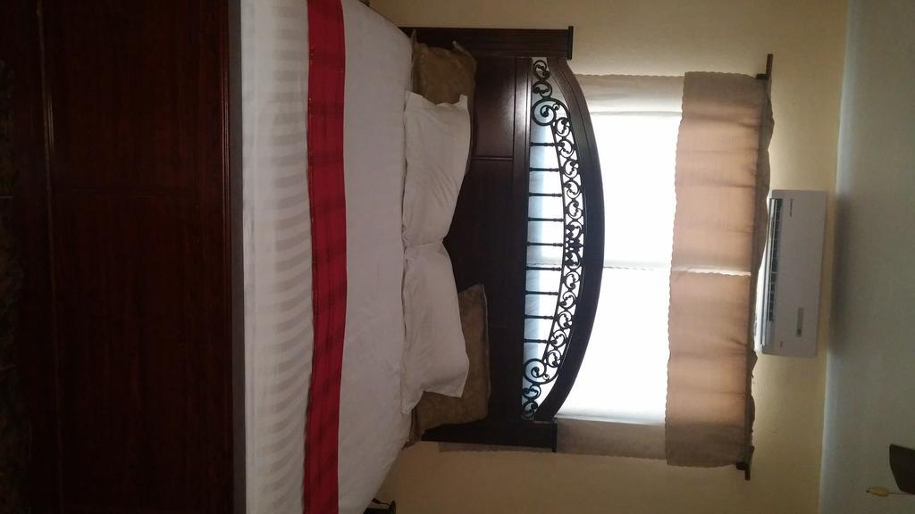 Le Dubourg Guesthouse