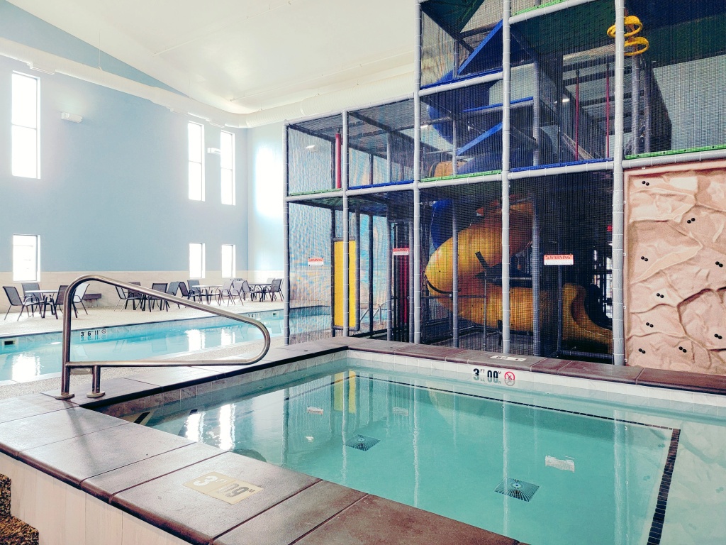 Holiday Inn Express Hotel & Suites Sioux Falls-Brandon by IHG