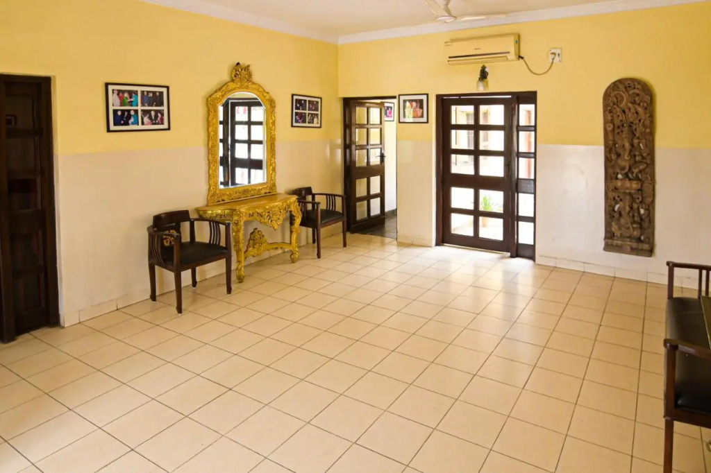 Singrauli Place Heritage Hotel