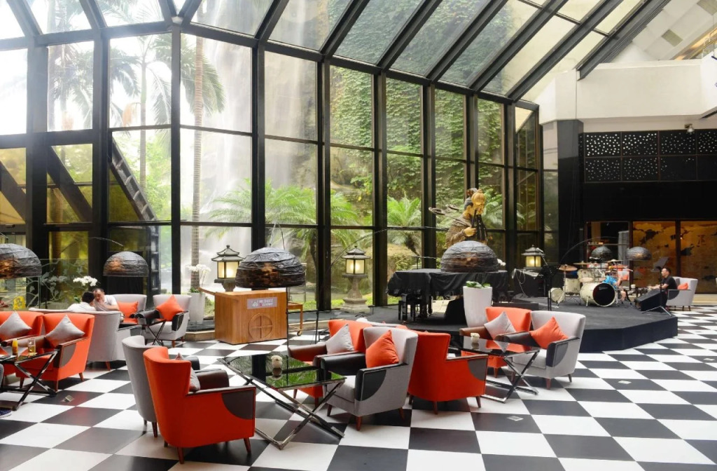 Отель The Garden Hotel Guangzhou