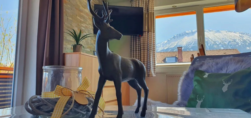 Ferienwohnungen Wolf - zentral in Pfronten mit Panorama-Alpenblick und ruhiger Lage