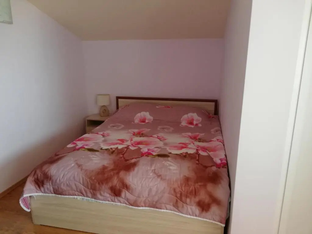 Guest House Emi