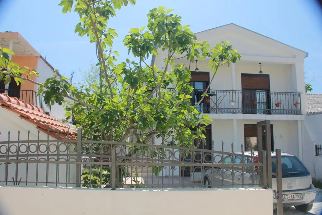 Apartments Aneta