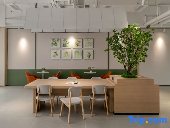 Yuanyueli Hotel (Dongguan International Trade Qifeng Park Metro Station Branch)