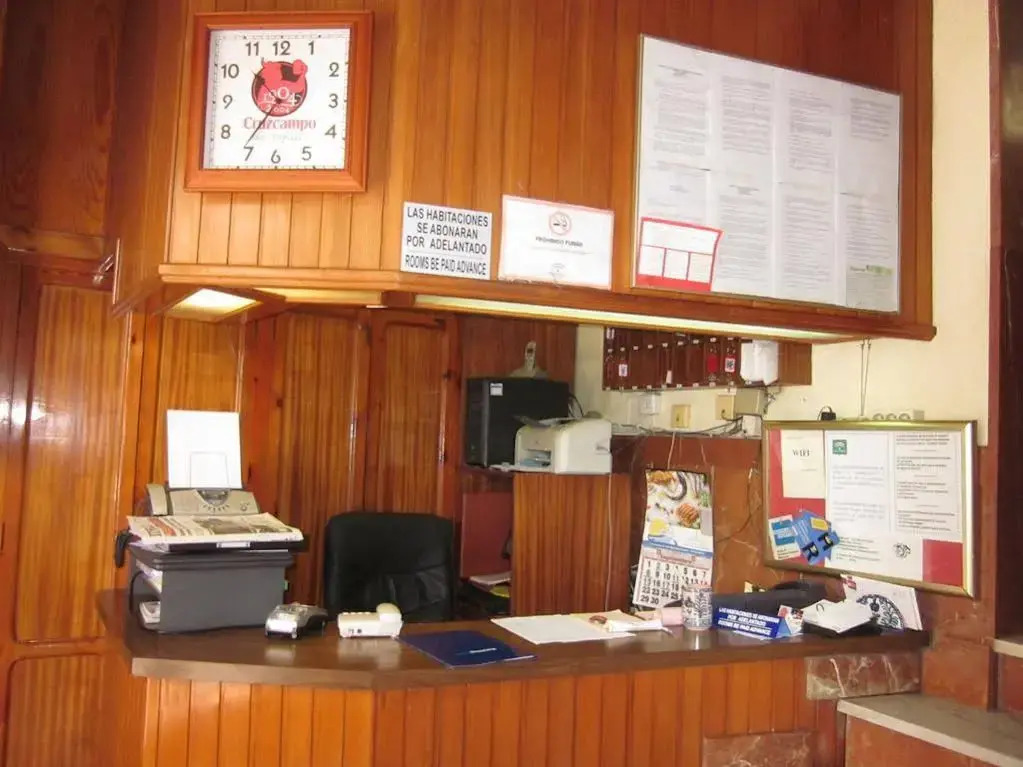 Hostal Tropical