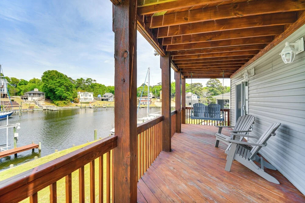 Tranquil Outer Banks Home: Dock & Community Pool!