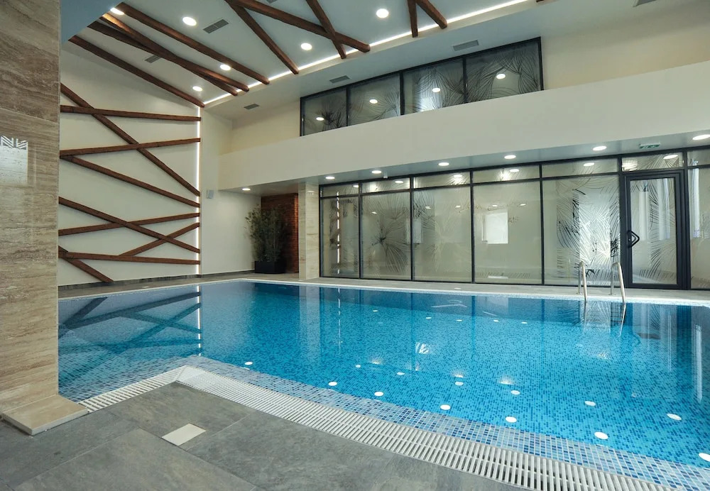 Hotel Nais