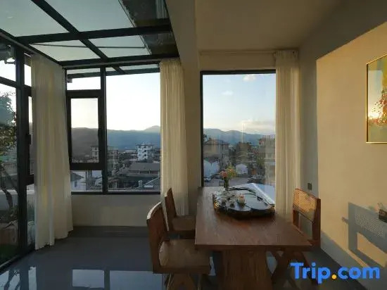 Yuchen Yage Hanging Gardens | Boutique Stay (Lijiang Sanyi Airport)