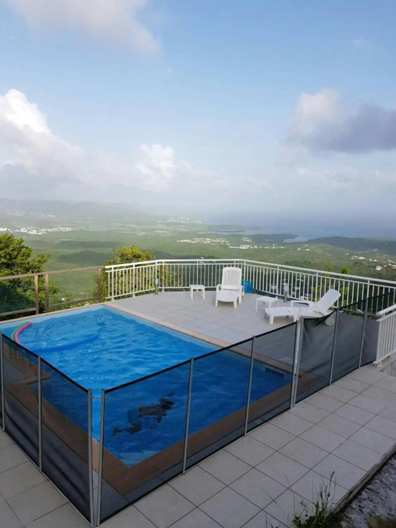 Villa de 3 chambres avec vue sur la mer piscine privee et jardin amenage a Le Diamant