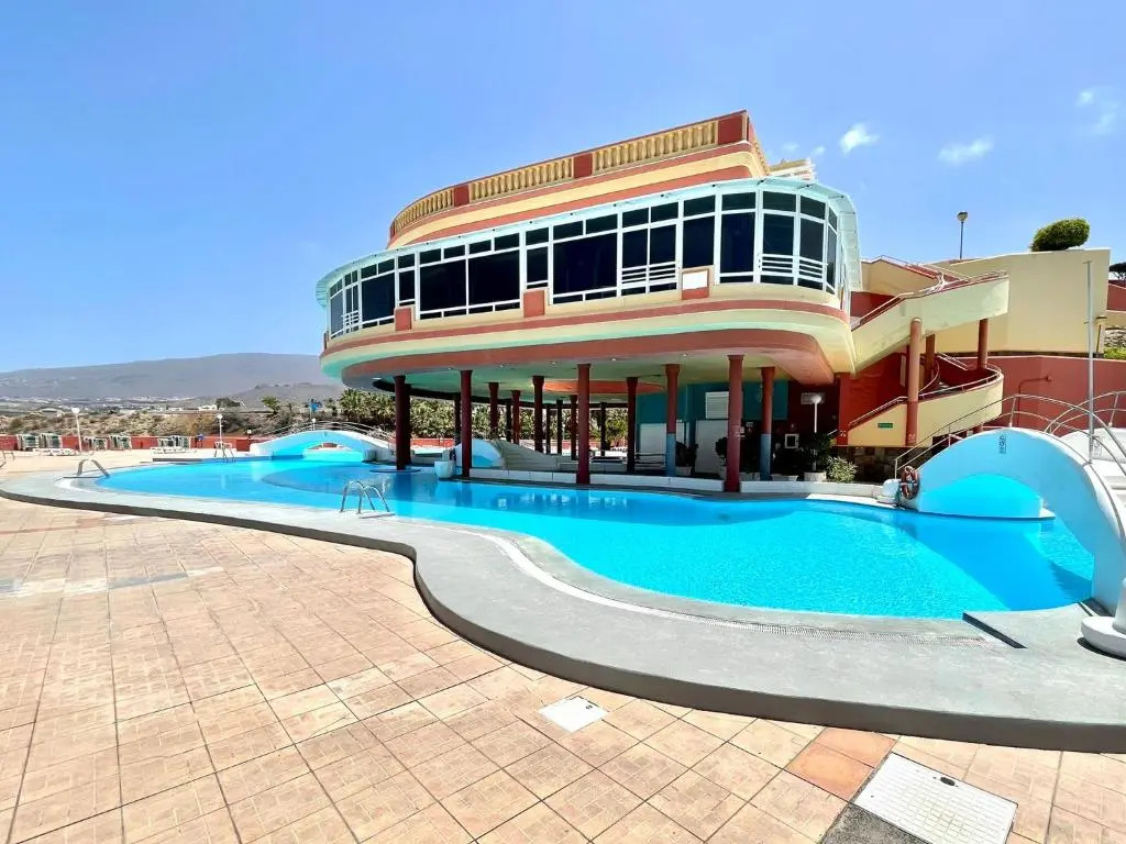 Nice apartment with wonderful view, Wifi, playa in Tenerife South