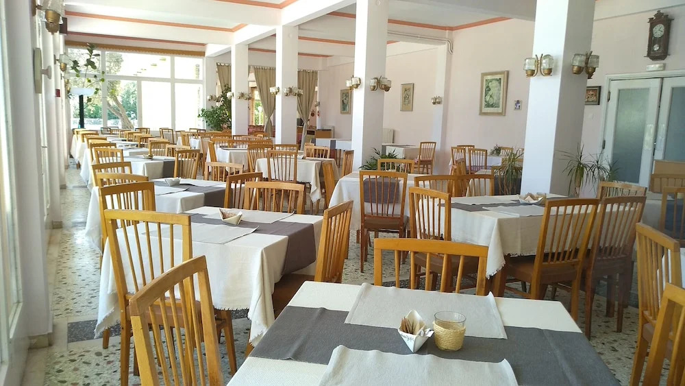 Nireus Hotel