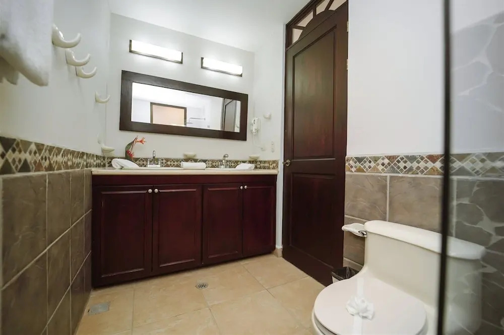 Terrific 2BR 1st Floor Unit is Sure to Please