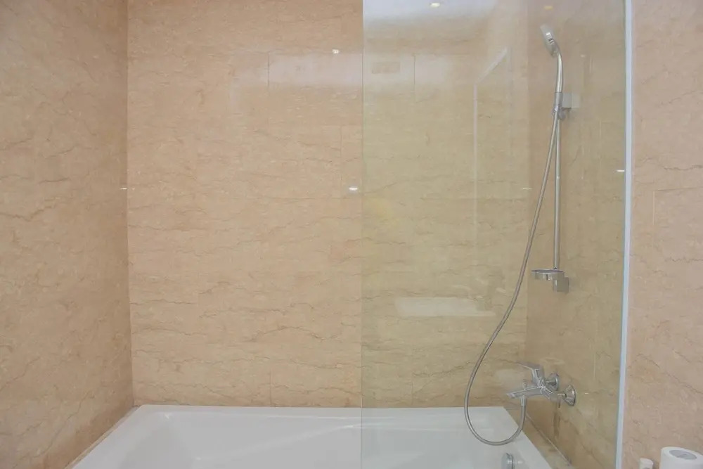 Modern And Comfy 2Br At Menteng Park Apartment