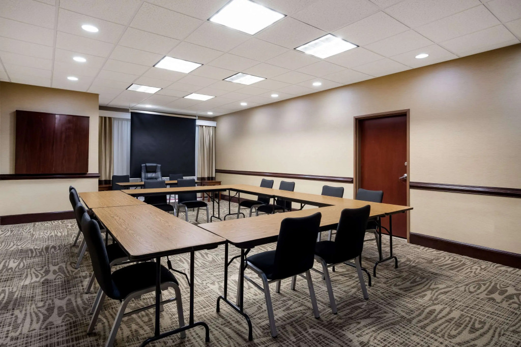Comfort Inn & Suites Midway - Tallahassee West