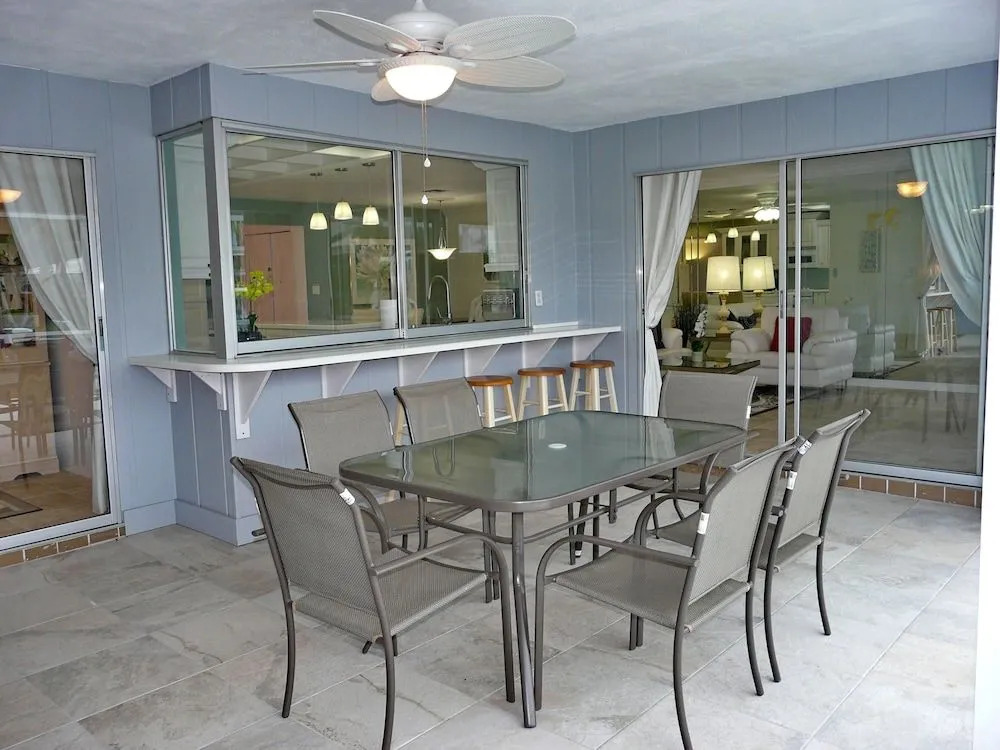 345 Rockhill Court