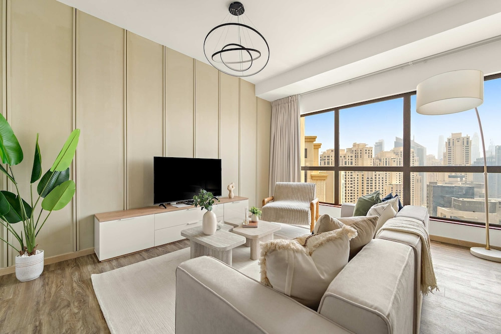 Silkhaus Iconic 2bdr Near Jumeirah Beach Resort