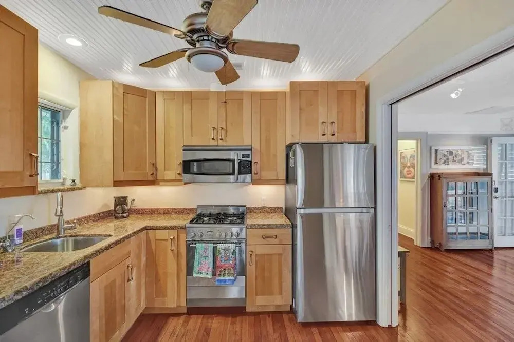 Walk To Las Olas Blvd-heated Private Pool/hot Tub 2 Bedroom Home by Redawning