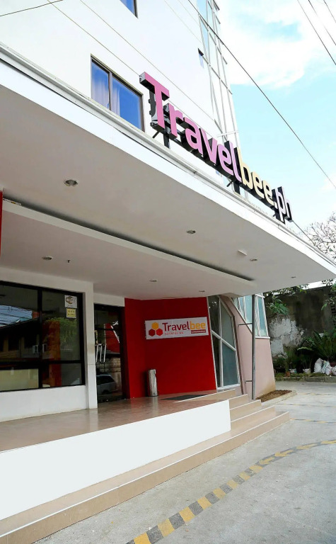 Travelbee Business Inn