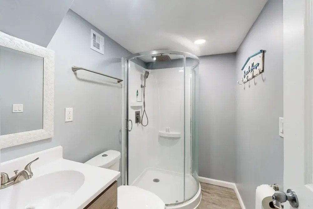 2 Mi to Beach! Hot Tub Haven in Michigan City
