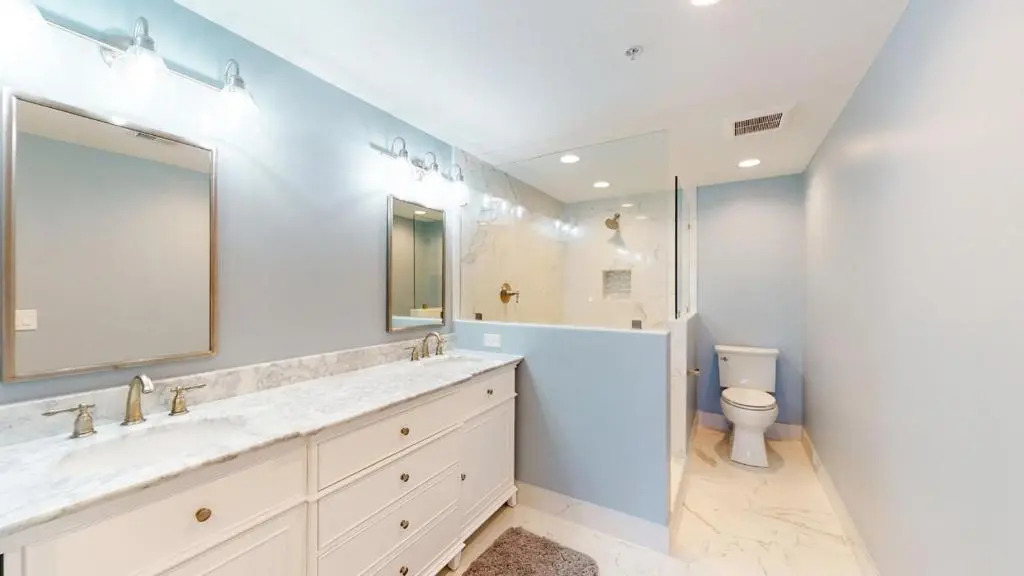 5107 Hampton Place South