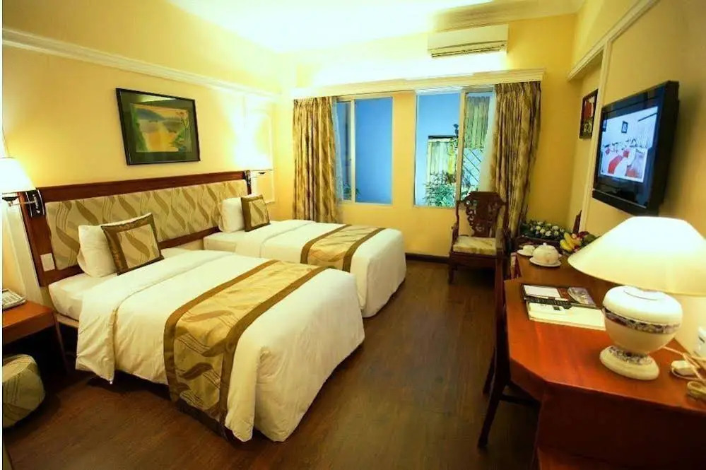 Royal Saigon Hotel