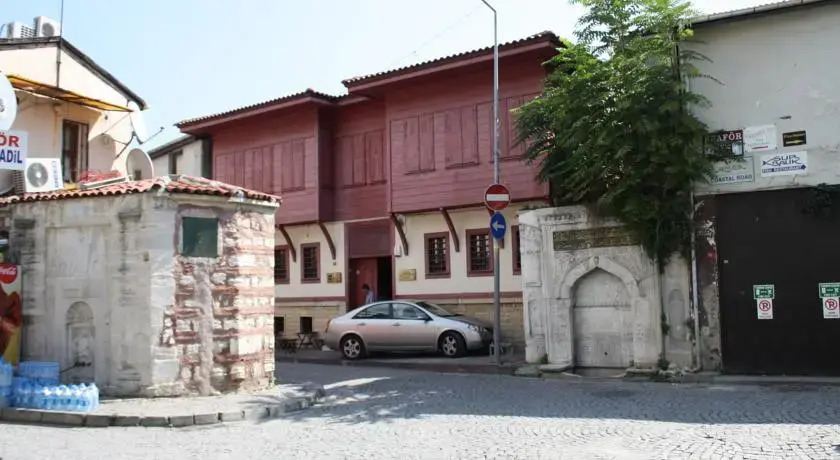 Coskun House Garden